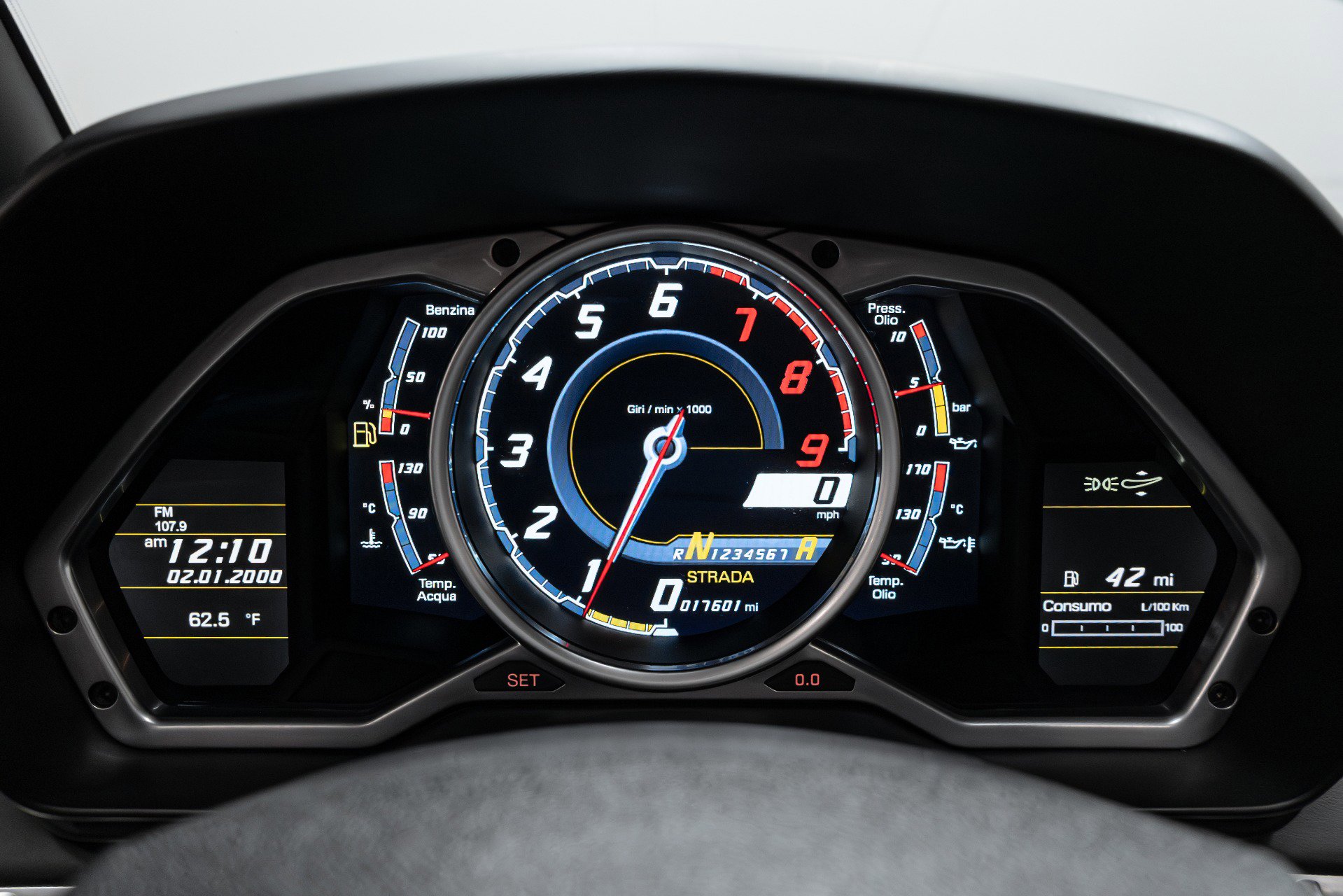 Used 2015 Lamborghini Aventador LP 700-4 image 8