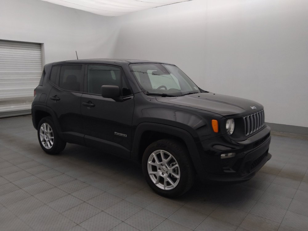 Used 2023 Jeep Renegade Latitude AWD/4WD image 11