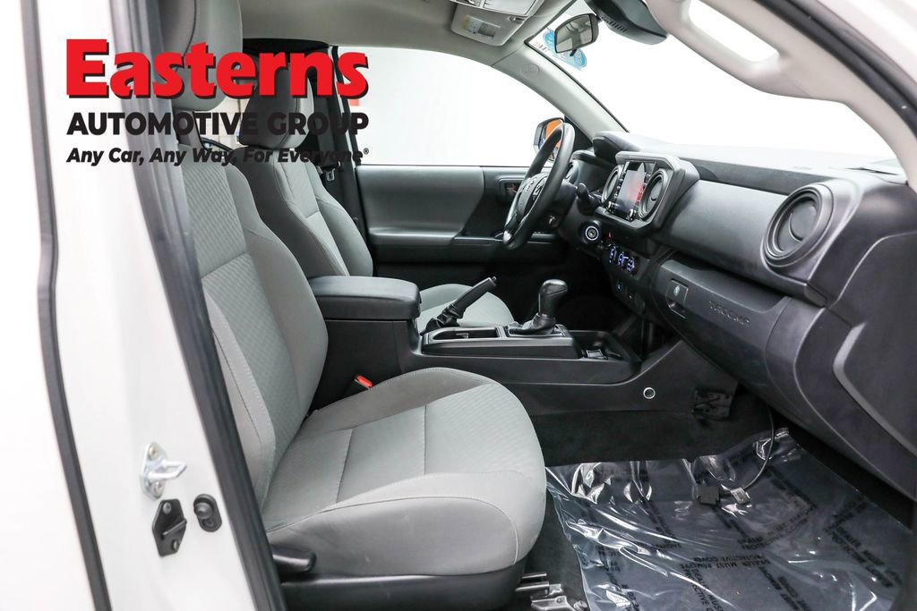 Used 2022 Toyota Tacoma SR w/ SR Convenience Package image 22