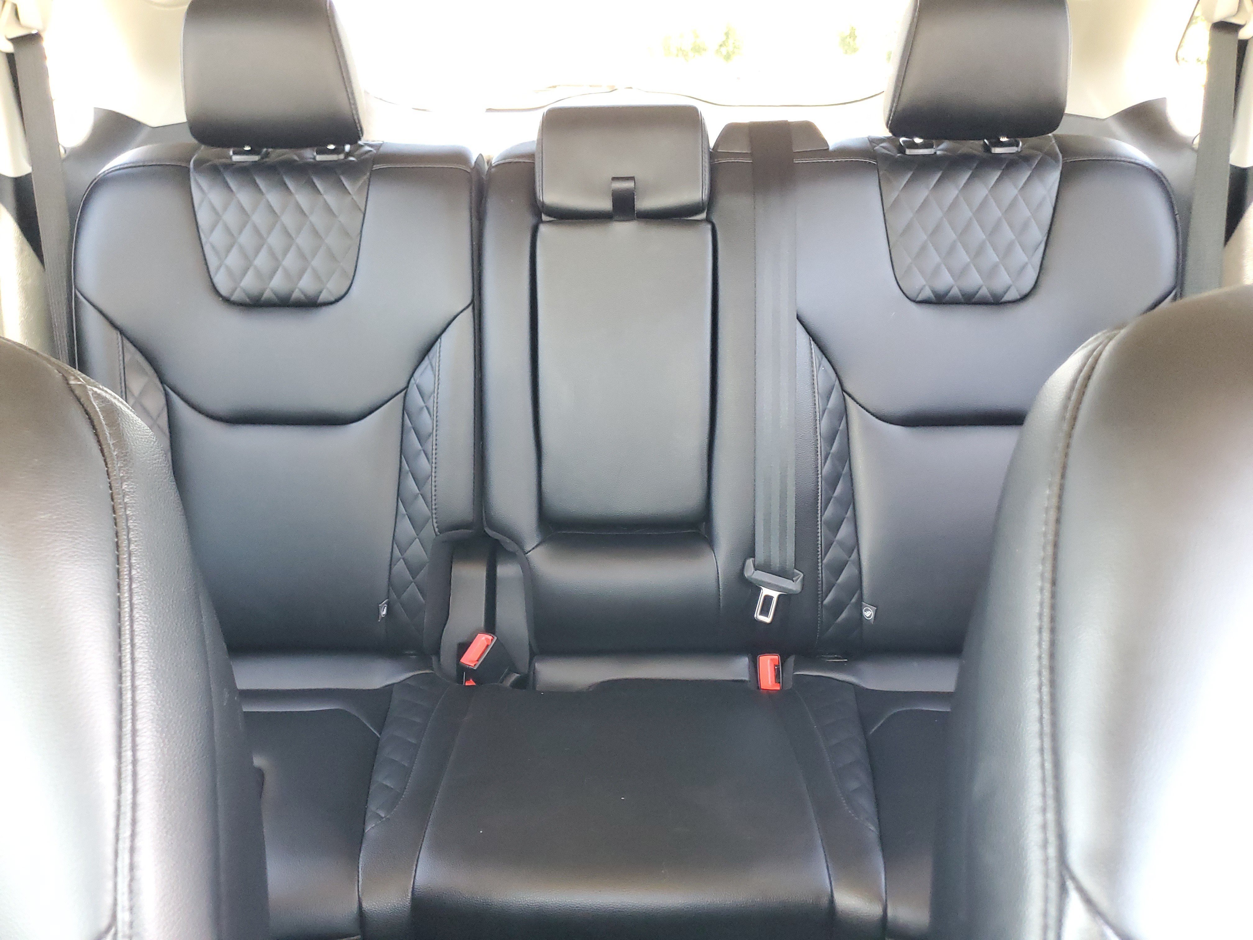 Used 2023 Ford Edge Titanium AWD/4WD image 19