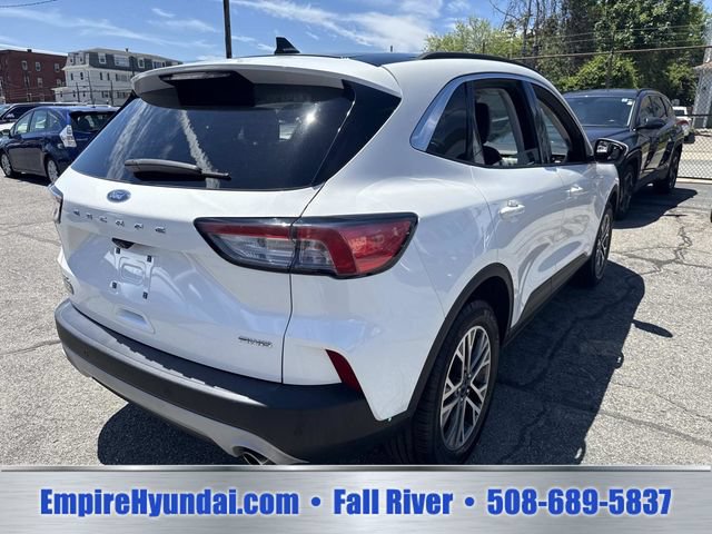 Used 2021 Ford Escape SEL w/ Technology Package AWD/4WD image 9