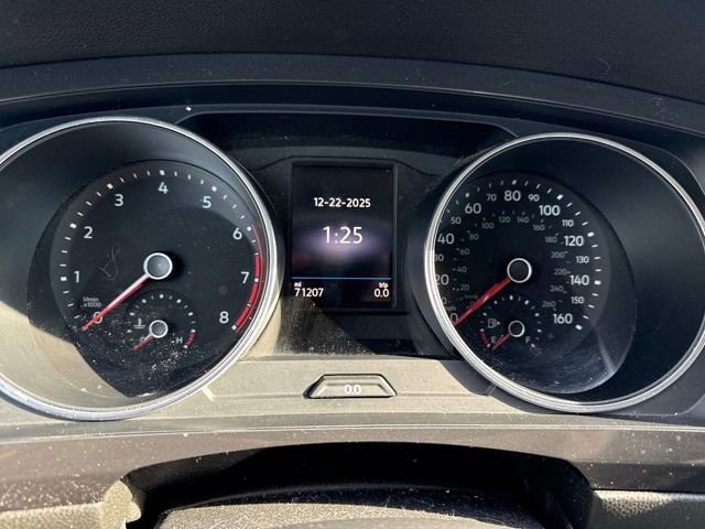 Used 2018 Volkswagen Tiguan S image 17