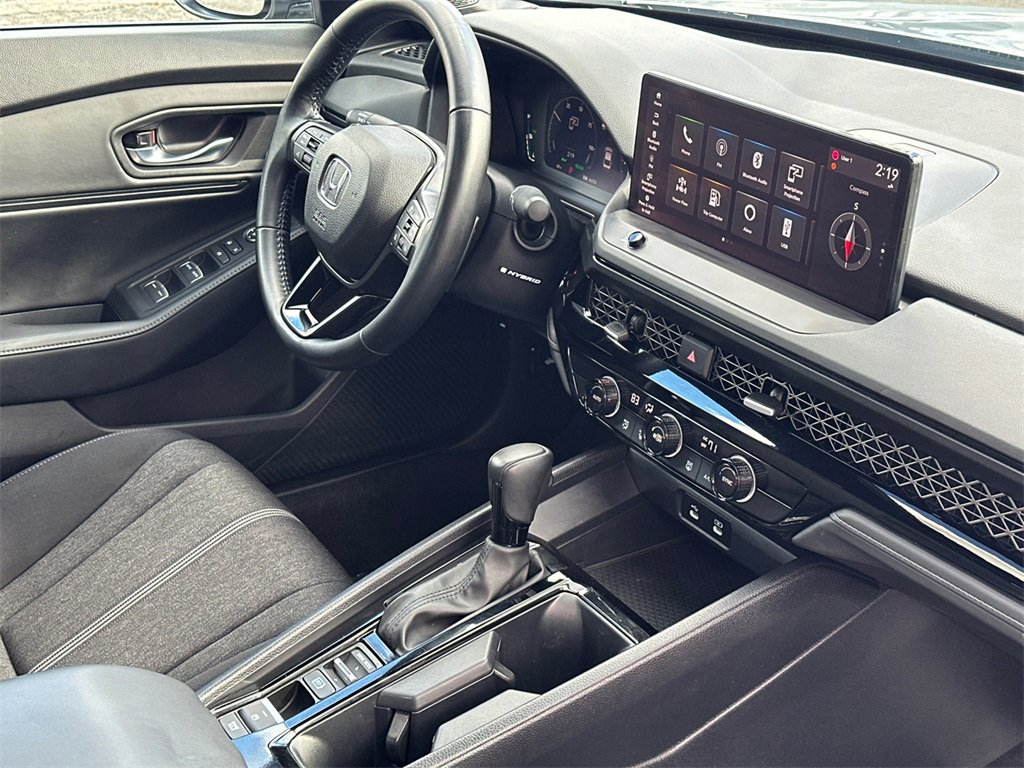 Used 2024 Honda Accord Sport image 8