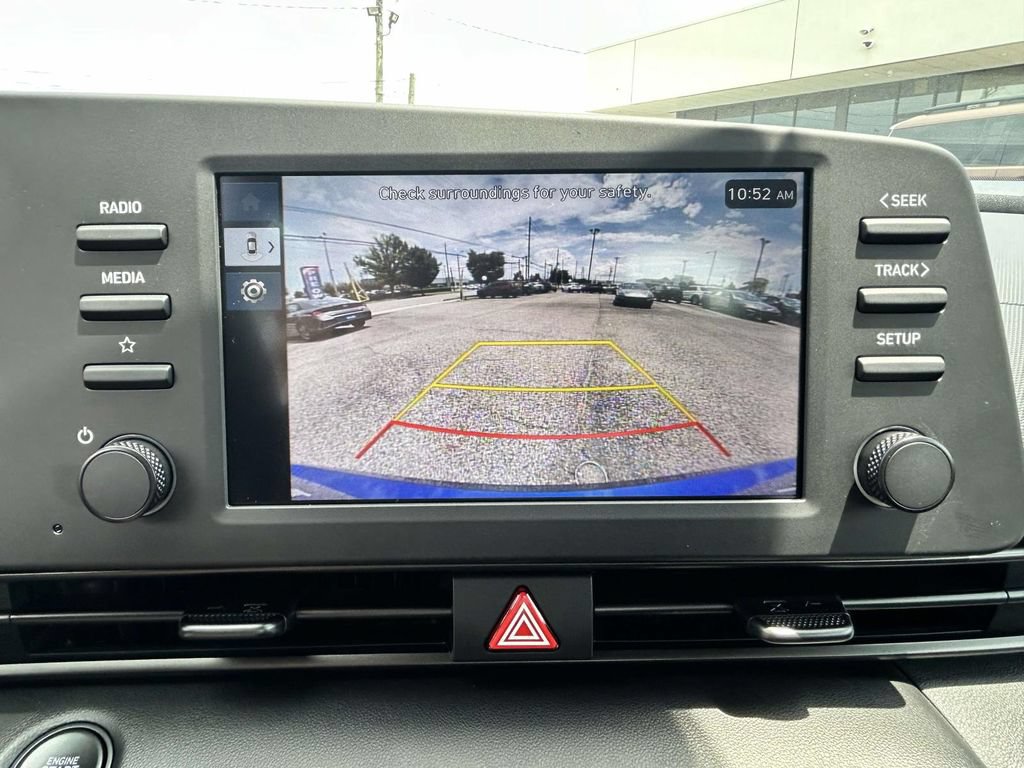 Certified 2025 Hyundai Elantra Sport FWD image 15