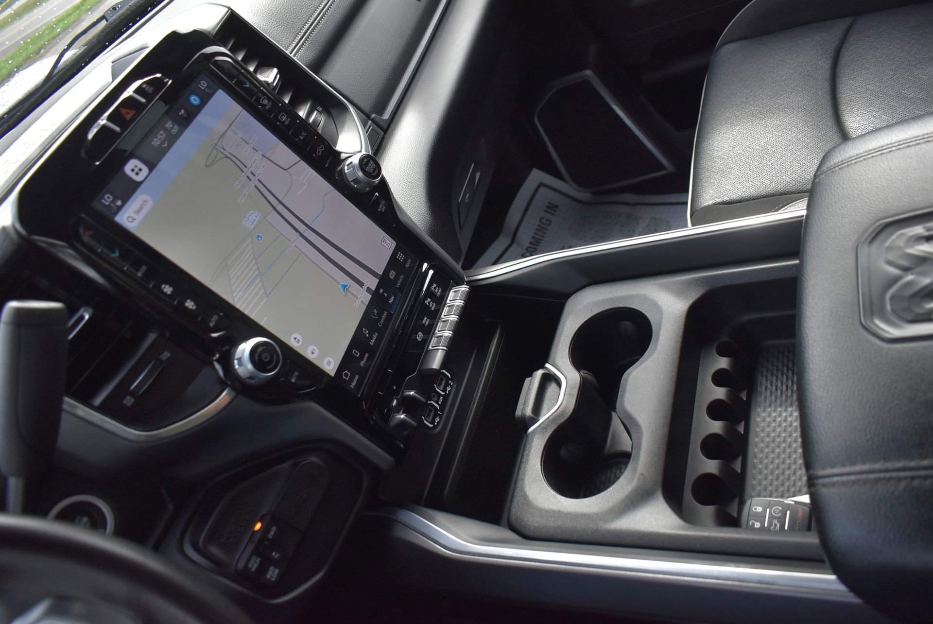 Used 2024 RAM 3500 Laramie w/ Night Edition image 24