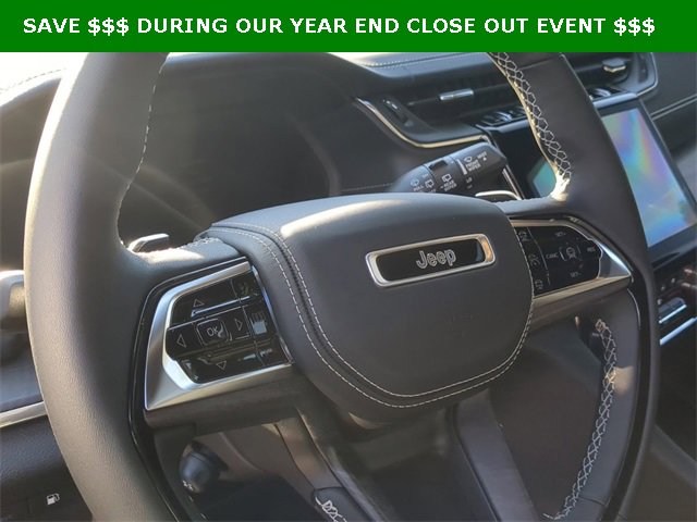 New 2024 Jeep Grand Cherokee Overland w/ Advanced Protech Group III image 25