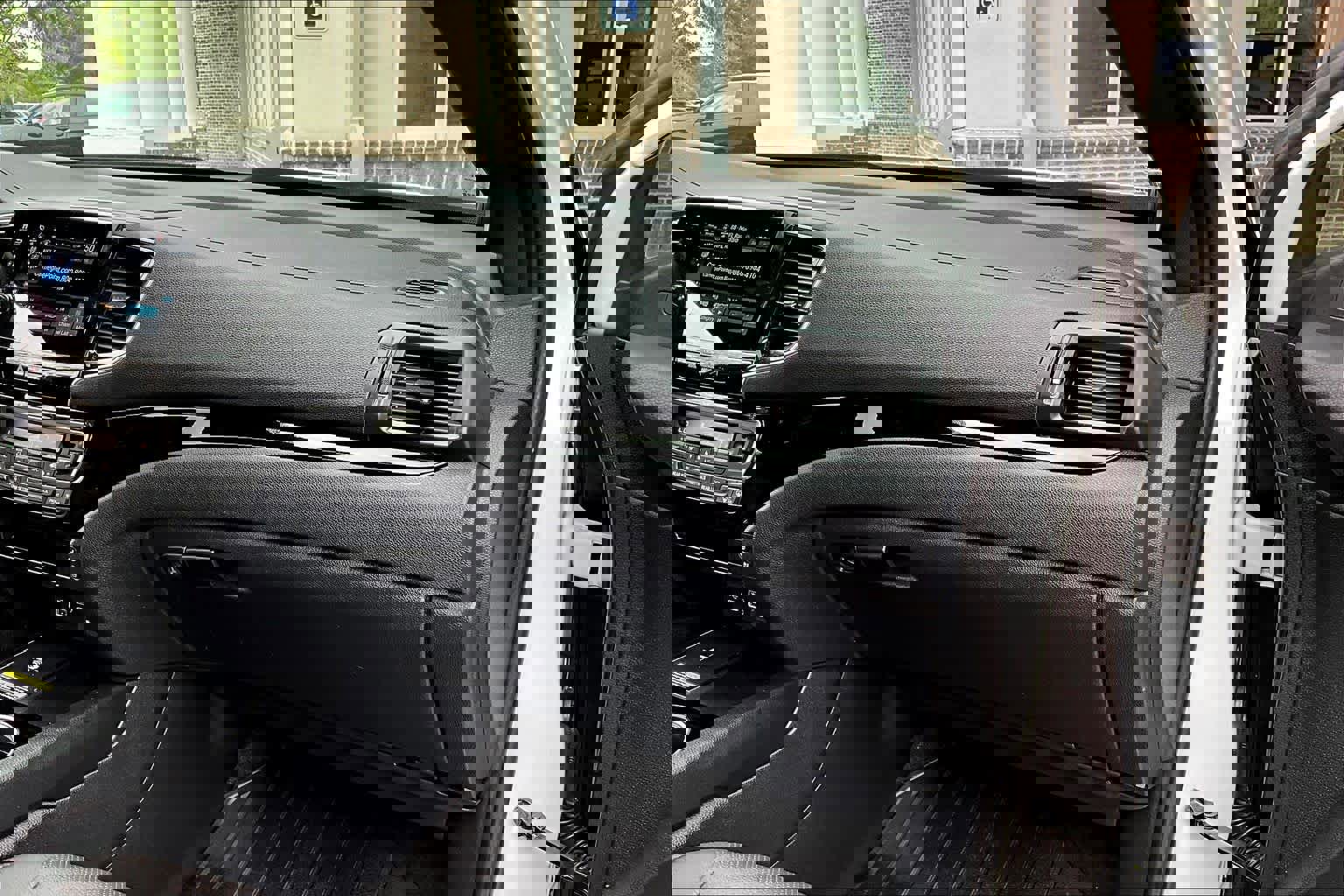 Certified 2025 Honda Passport Black Edition image 52