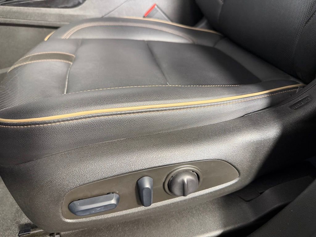 Used 2022 Chevrolet Blazer Premier w/ Enhanced Convenience Package image 25