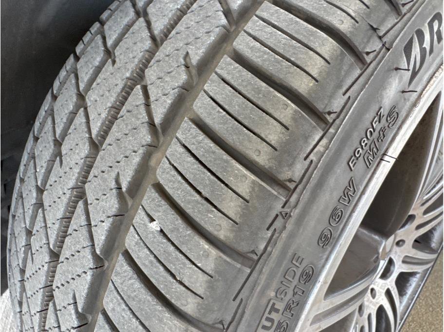 Used 2014 Mercedes-Benz E 63 AMG S-Model image 29