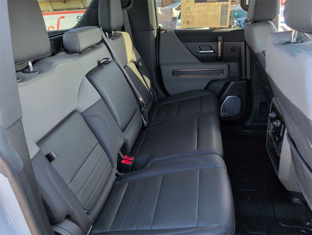 Certified 2025 GMC Hummer EV 3X image 29