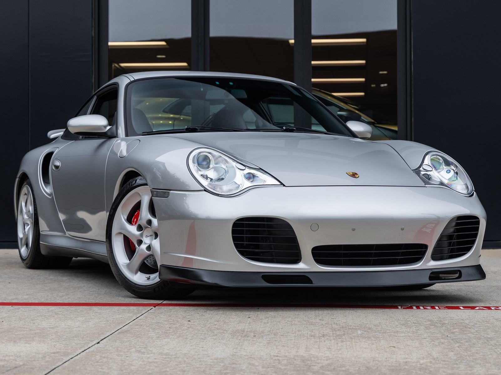 Used 2001 Porsche 911 Turbo AWD/4WD image 6