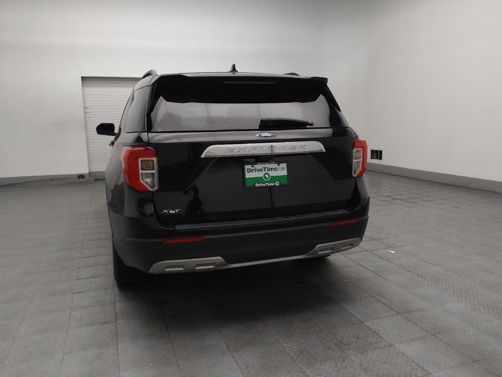 Used 2024 Ford Explorer XLT w/ Equipment Group 202A RWD image 6