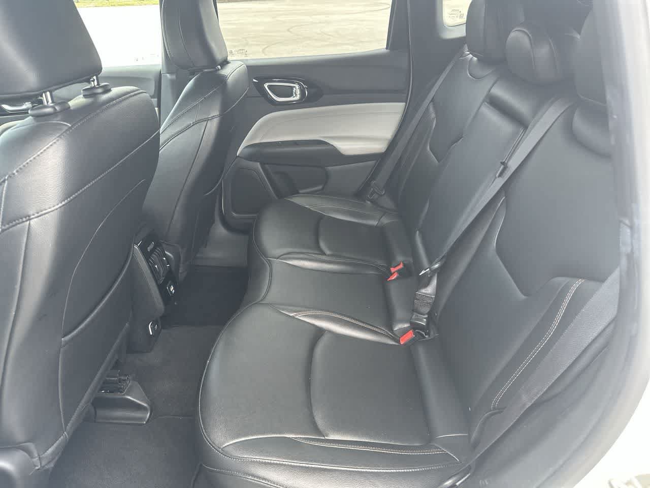Certified 2024 Jeep Compass Limited AWD/4WD image 23