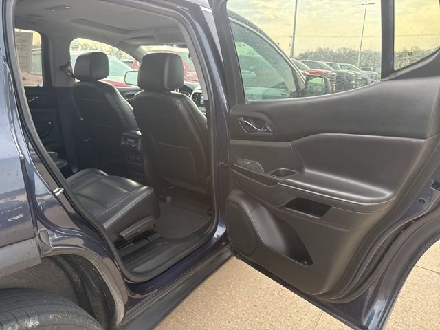 Used 2018 GMC Acadia SLT image 19