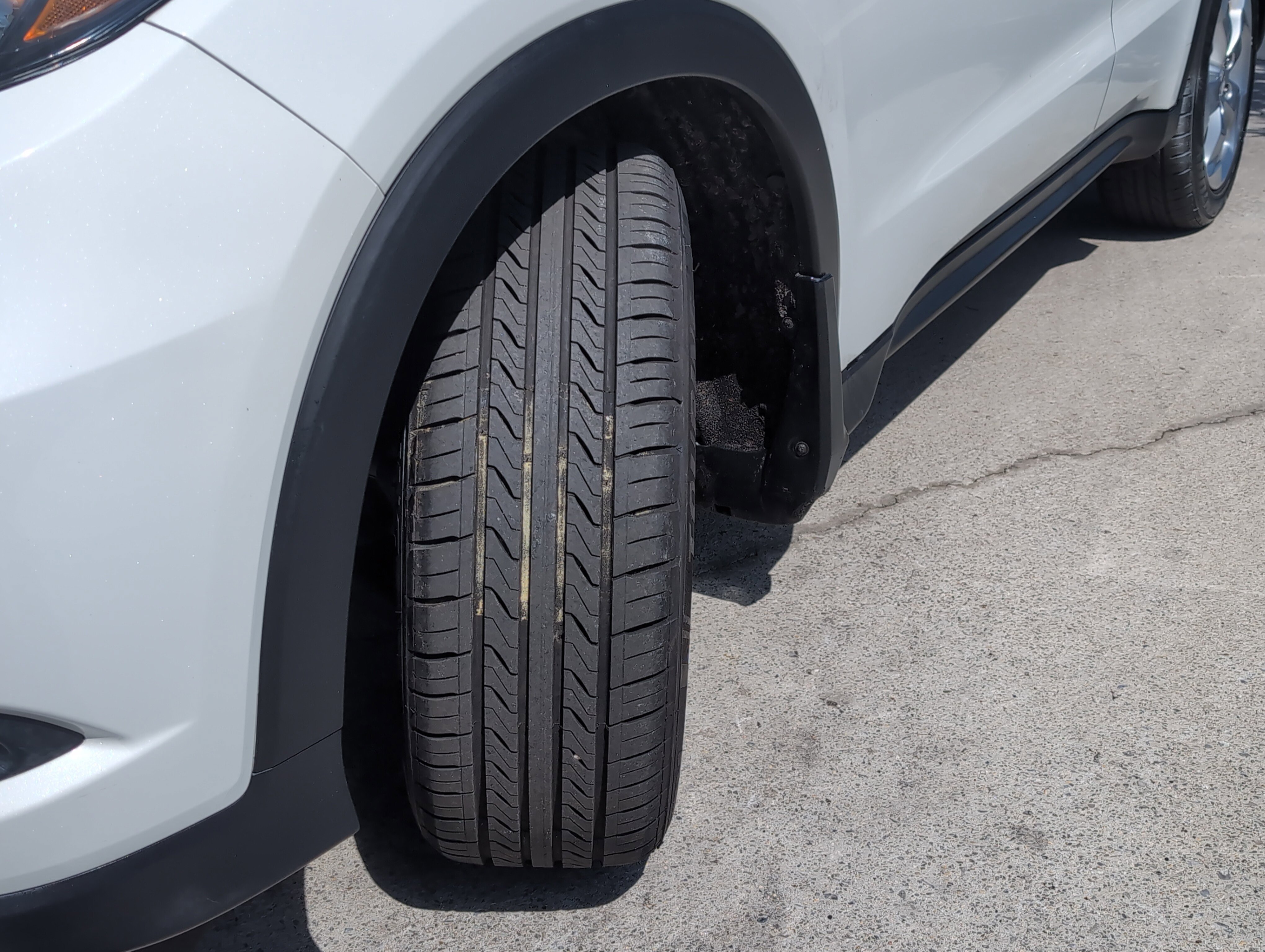 Used 2016 Honda HR-V EX-L image 11