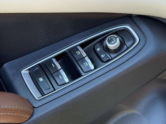 Used 2019 Subaru Ascent Touring w/ Popular Package #2A AWD/4WD image 12