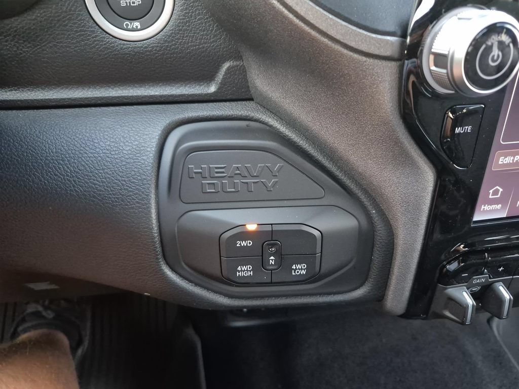 New 2027 RAM 3500 Tradesman AWD/4WD image 25