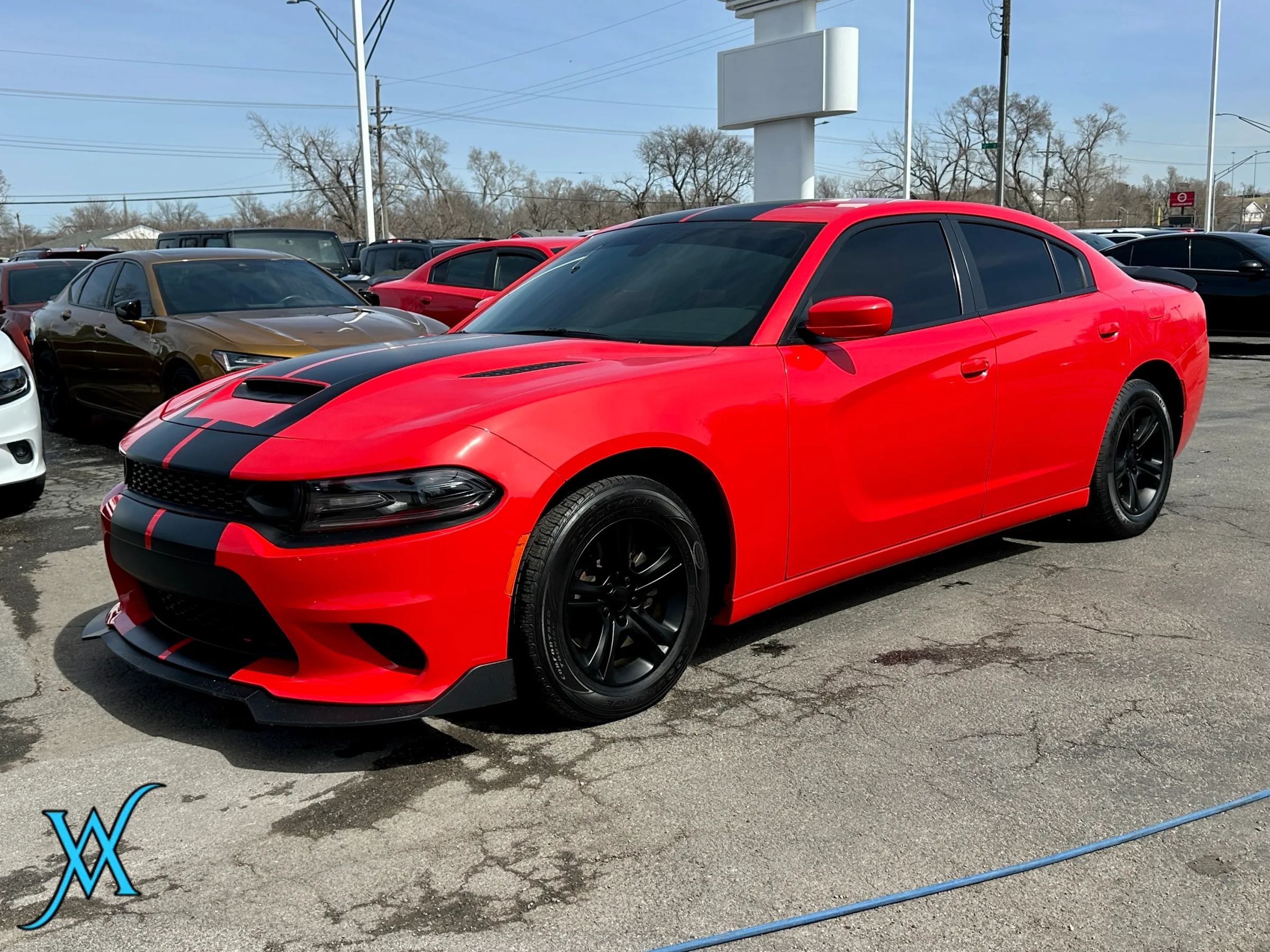 Used 2022 Dodge Charger SXT RWD image 3
