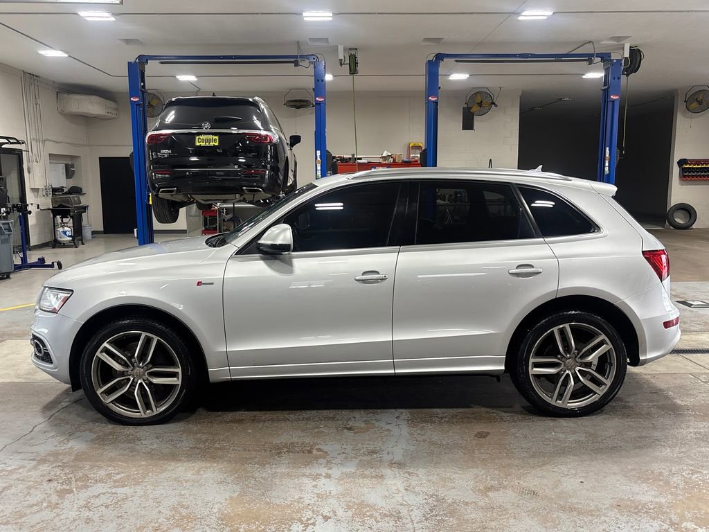 Used 2014 Audi SQ5 Prestige w/ Prestige Package AWD/4WD image 6