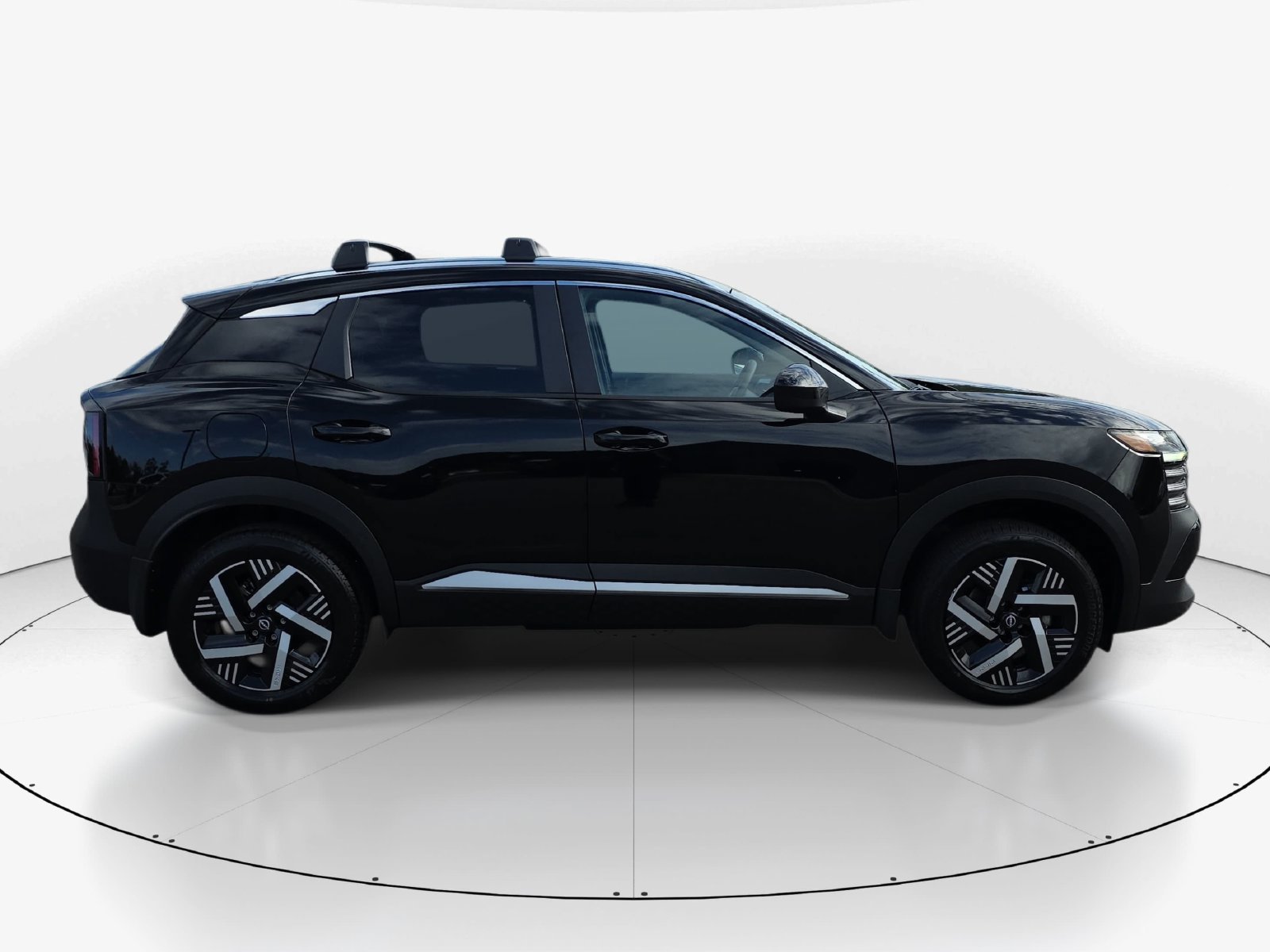 New 2027 Nissan Kicks SV FWD image 3