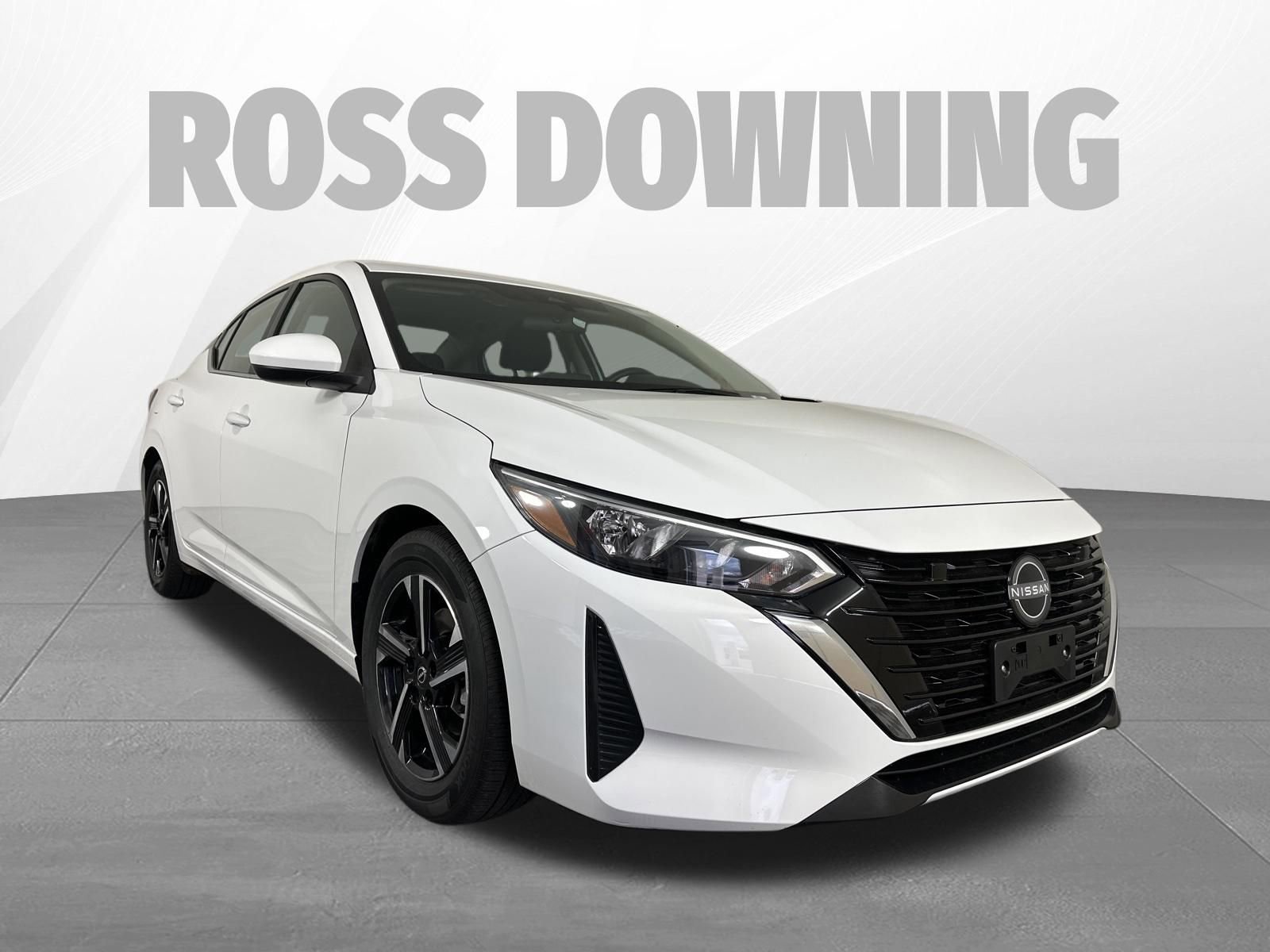 Used 2025 Nissan Sentra SV image 3