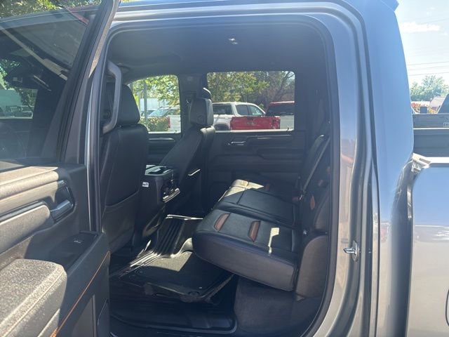 Used 2025 GMC Sierra 2500 AT4 AWD/4WD image 26