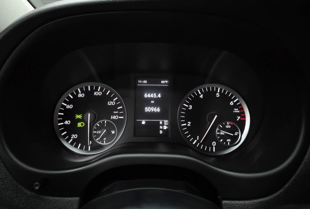 Used 2018 Mercedes-Benz Metris Passenger image 27