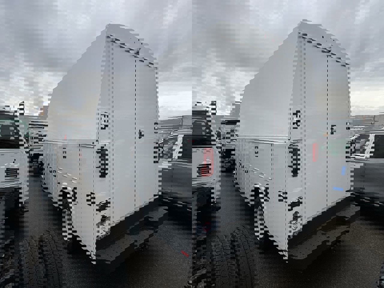 New 2026 Ford E-350 and Econoline 350 Super Duty w/ Power Equipment Group image 4