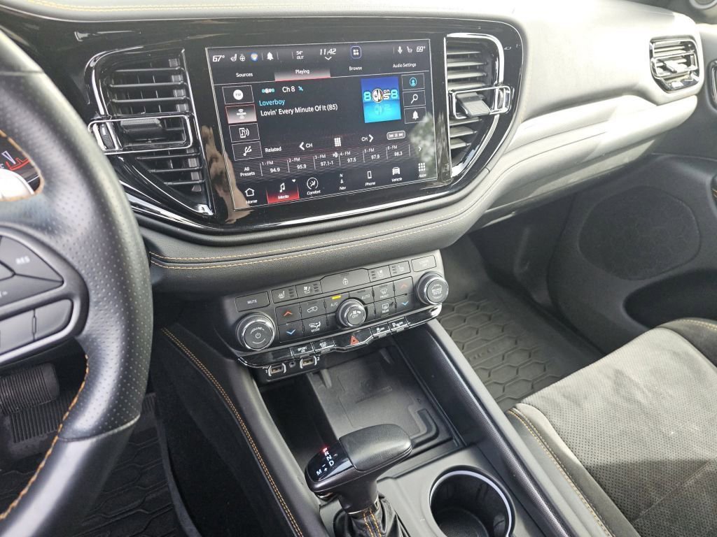 Used 2022 Dodge Durango R/T w/ Quick Order Package 22F AWD/4WD image 32