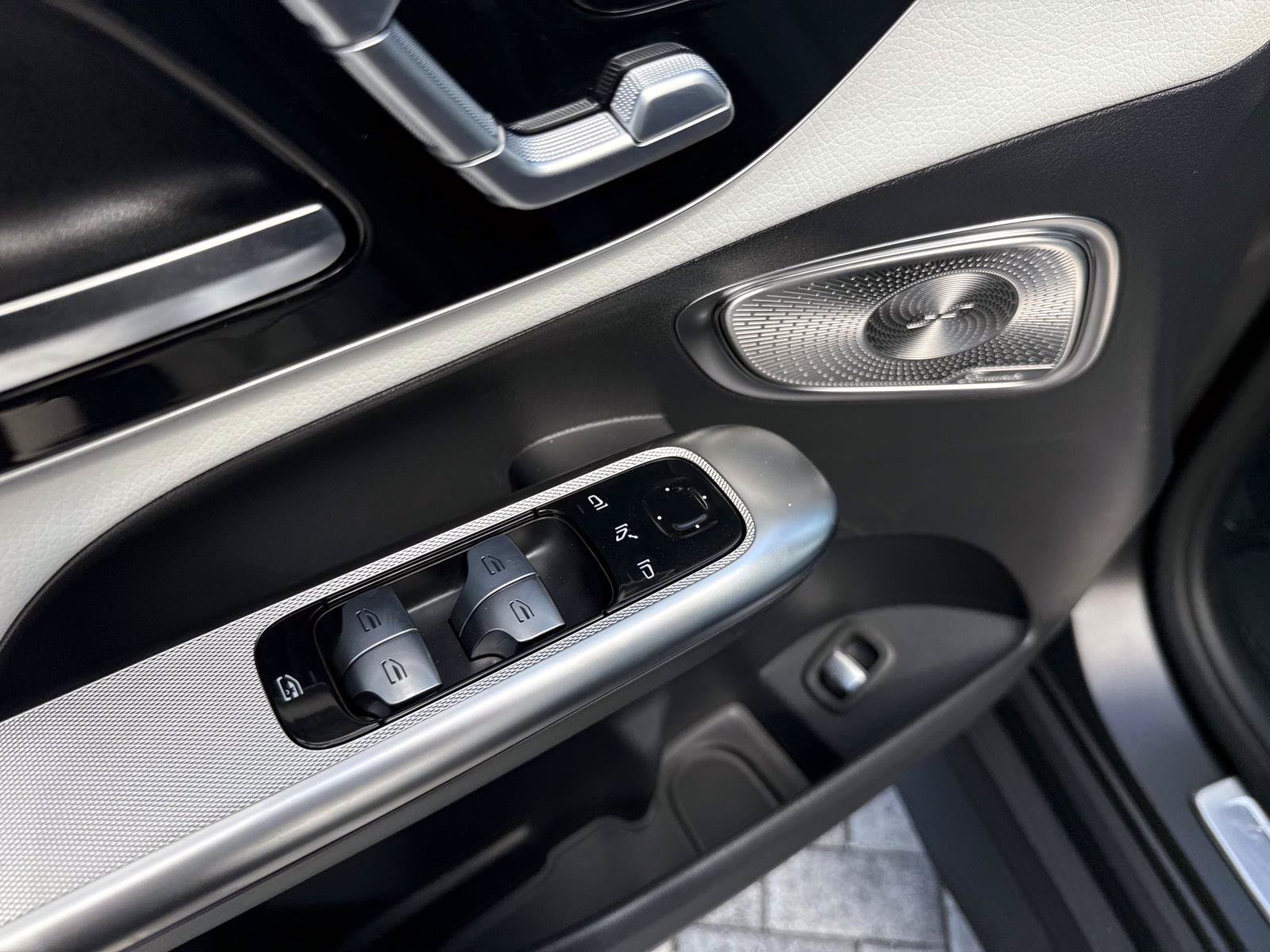 New 2027 Mercedes-Benz GLC 300 image 19