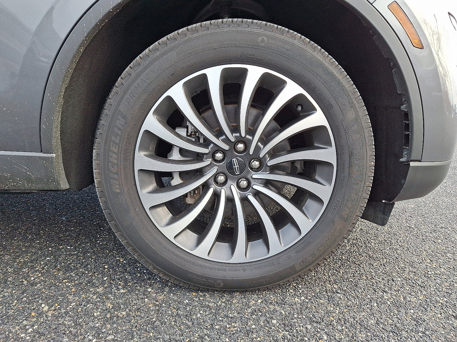 Certified 2023 Lincoln Aviator Reserve w/ Elements Package Plus image 8