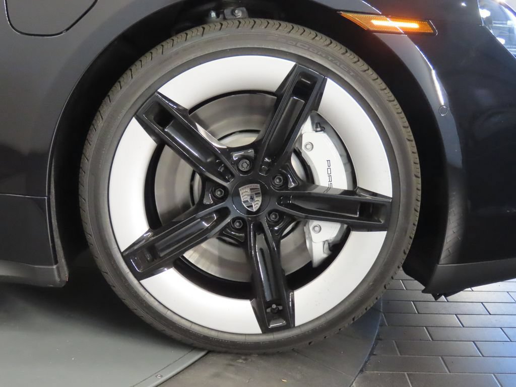 New 2026 Porsche Taycan Turbo AWD/4WD image 11