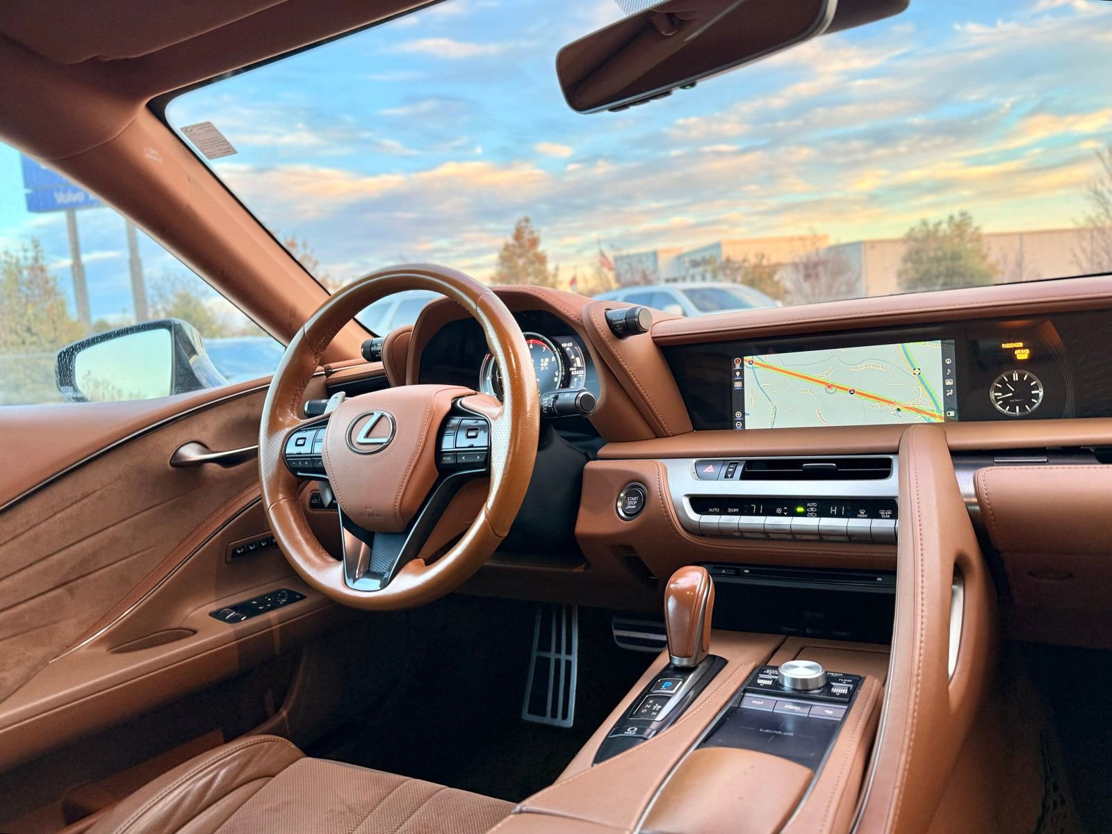 Used 2018 Lexus LC 500 Coupe image 2