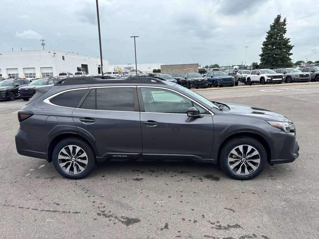 Certified 2023 Subaru Outback Limited AWD/4WD image 2