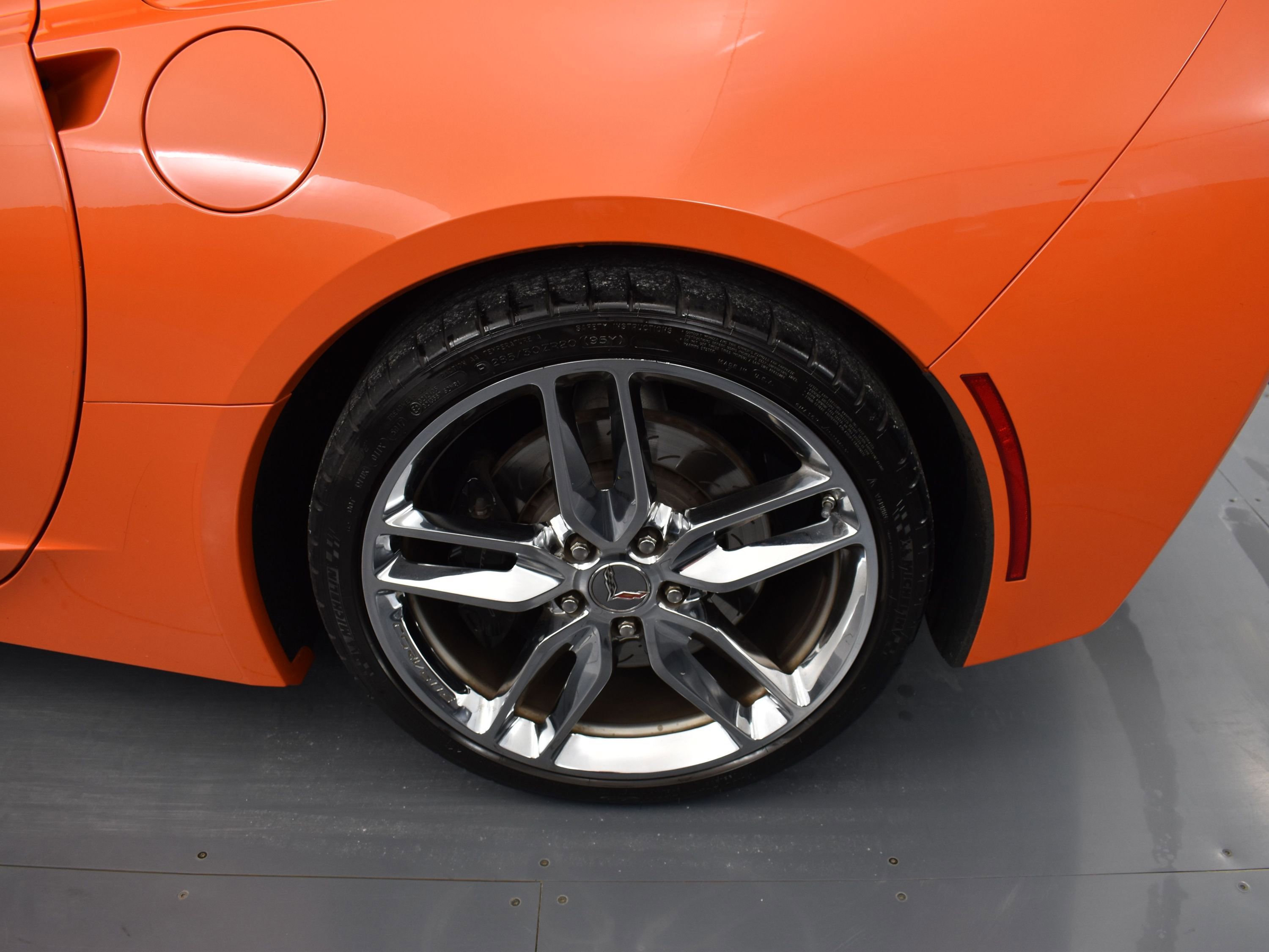 Used 2019 Chevrolet Corvette Stingray Convertible Z51 2LT image 13