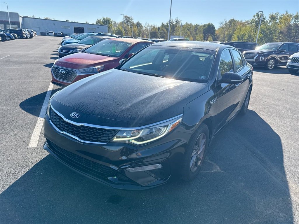 Used 2020 Kia Optima LX image 4