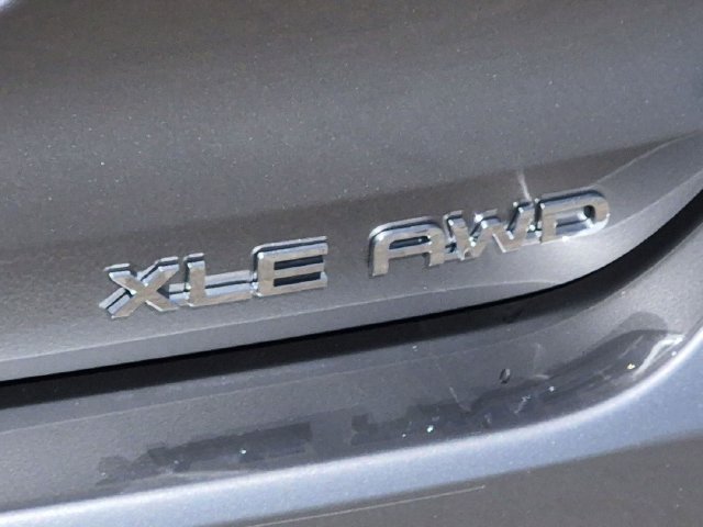 Certified 2026 Toyota Highlander XLE AWD/4WD image 31