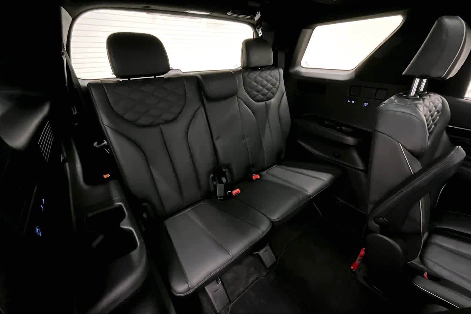 Used 2020 Hyundai Palisade Limited image 20