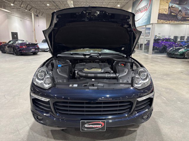 Used 2016 Porsche Cayenne image 18