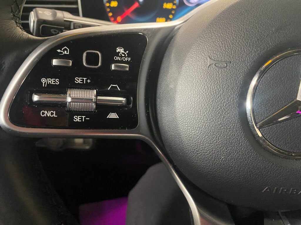 Certified 2023 Mercedes-Benz GLS 450 4MATIC image 9