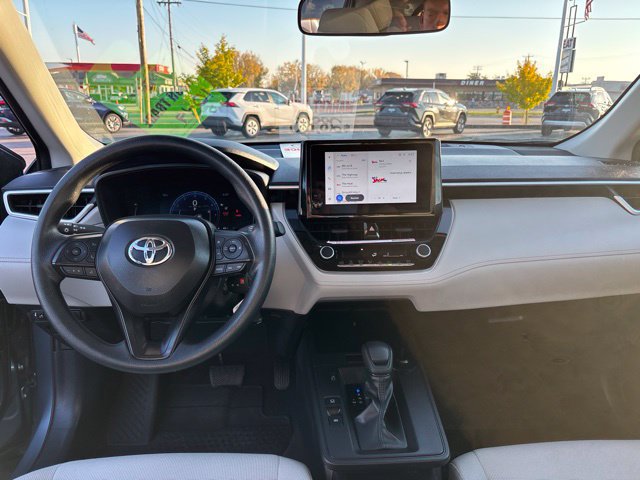 Used 2026 Toyota Corolla Cross L AWD/4WD image 16
