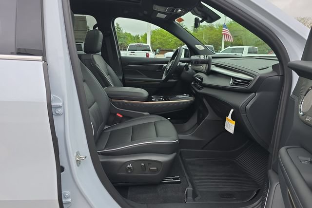 New 2026 Buick Enclave Avenir w/ Super Cruise Package FWD image 29