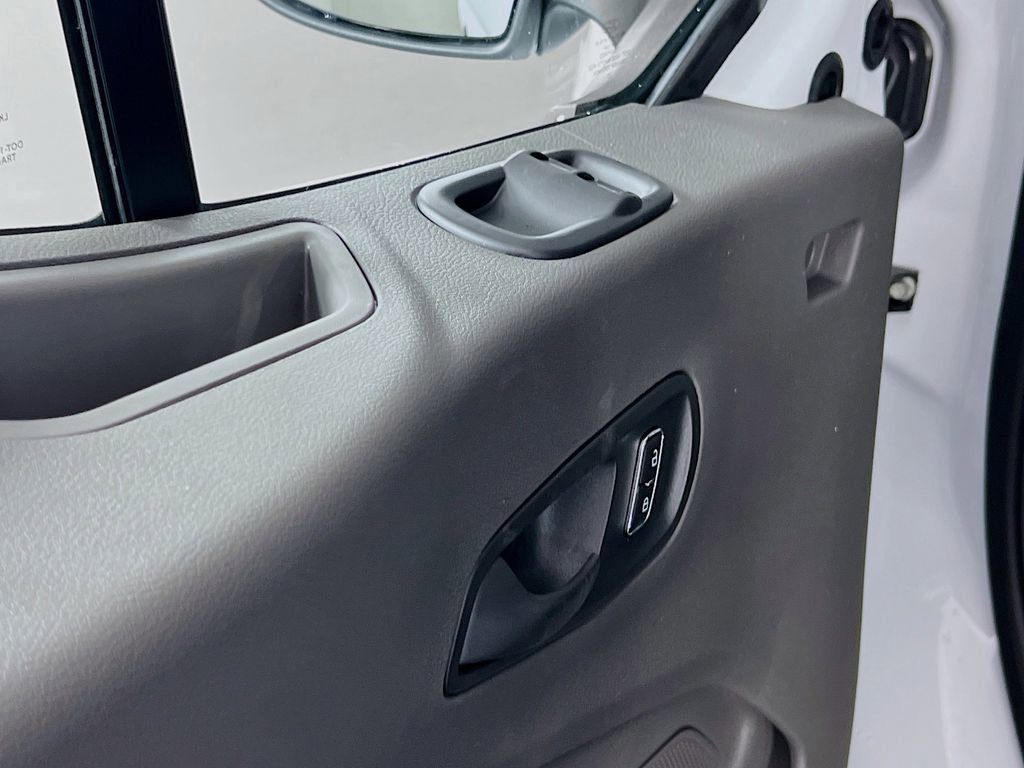 New 2026 Ford Transit 250 148 Medium Roof image 11
