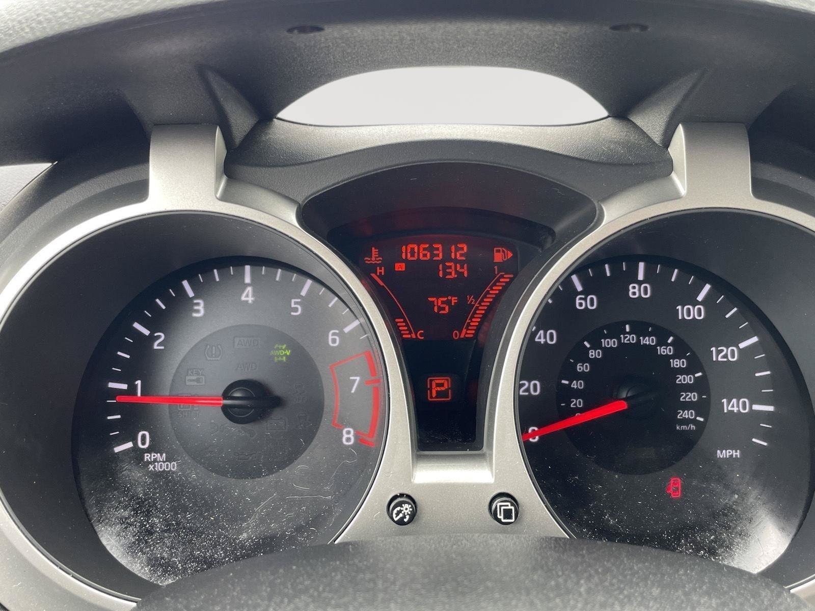 Used 2015 Nissan Juke AWD image 2