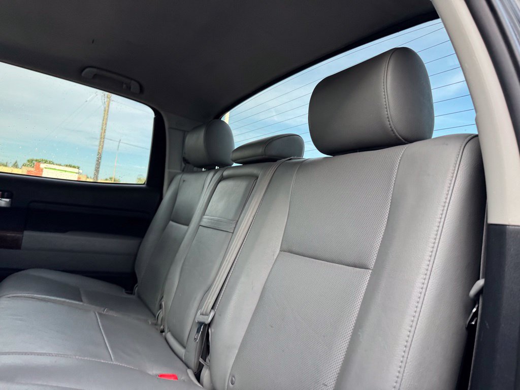 Used 2013 Toyota Tundra Platinum AWD/4WD image 11