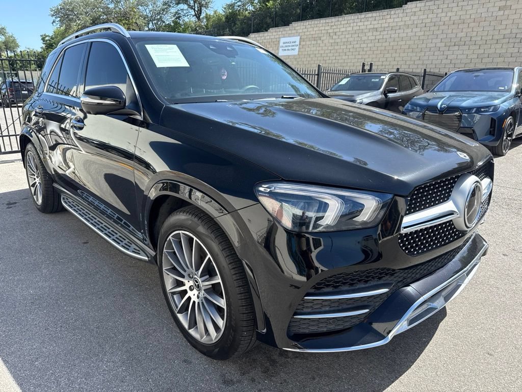 Used 2021 Mercedes-Benz GLE 450 4MATIC image 3