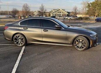 Used 2021 BMW 330i xDrive Sedan w/ Convenience Package AWD/4WD image 1
