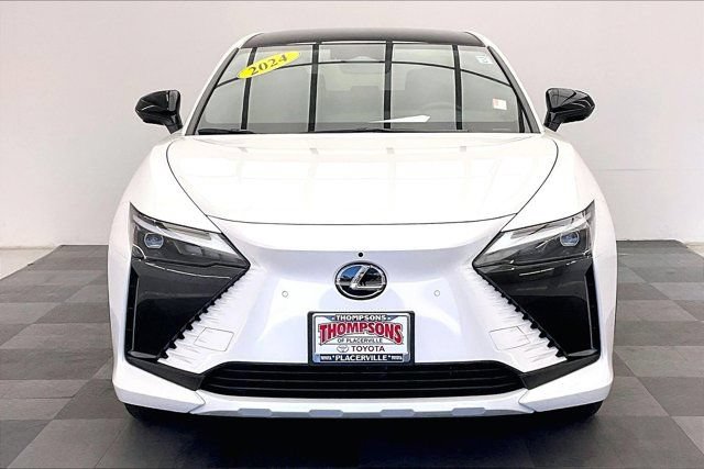 Used 2024 Lexus RZ 300e Premium FWD image 2