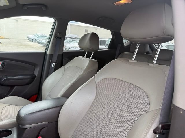 Used 2015 Hyundai Tucson SE FWD image 15