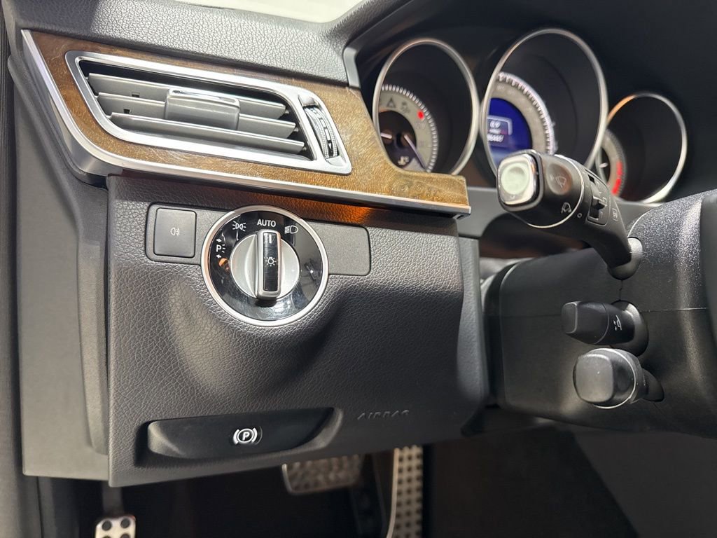Used 2015 Mercedes-Benz E 350 E 350 image 34